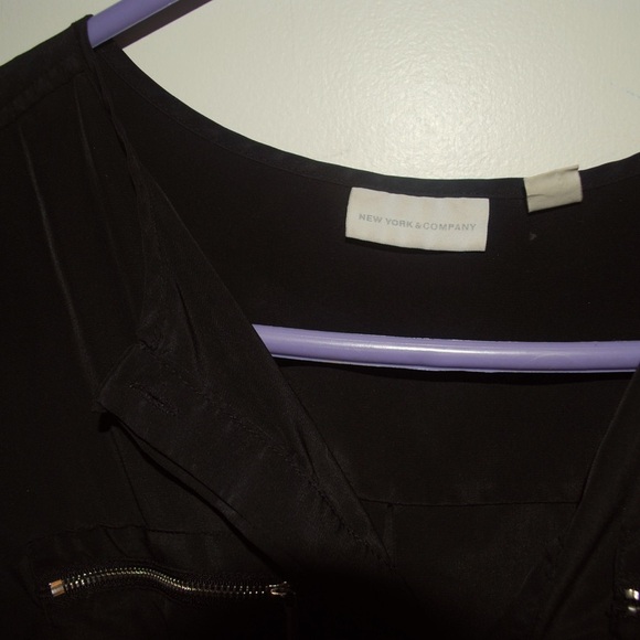 New York & Company Black Dressy Top sleeveless with a little cap like detail - Picture 2 of 3